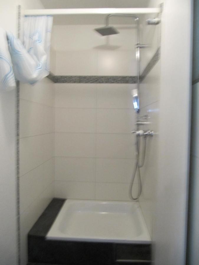 Arve Villa Bitsch Екстериор снимка